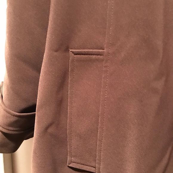 GALLERY.  Rain coat with hood lined. when appearance matters!(Make Me An Offer) - Picture 4 of 12